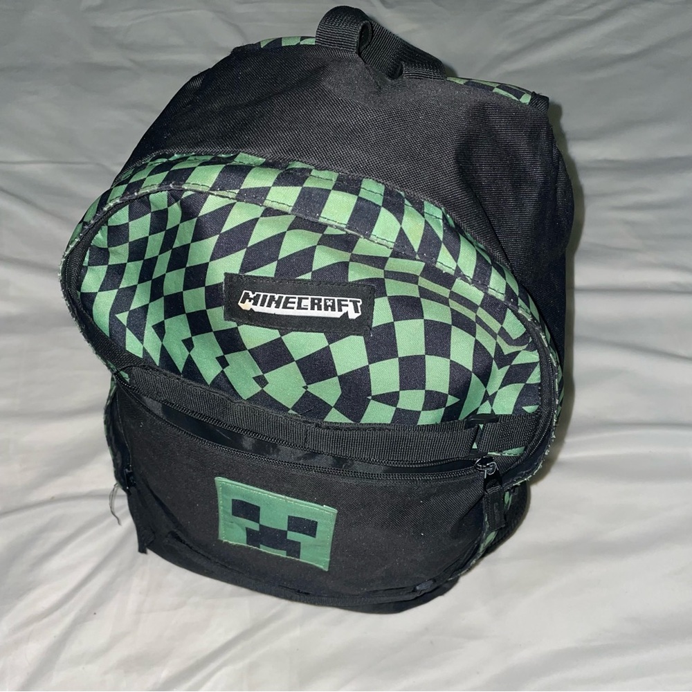 MINECRAFT Black and Green Checkered Skateboard Backpack